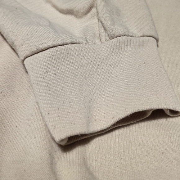 Levi's Graphic Crew in Cream and Pink (Size S, Oversized) - Picture 5 of 7